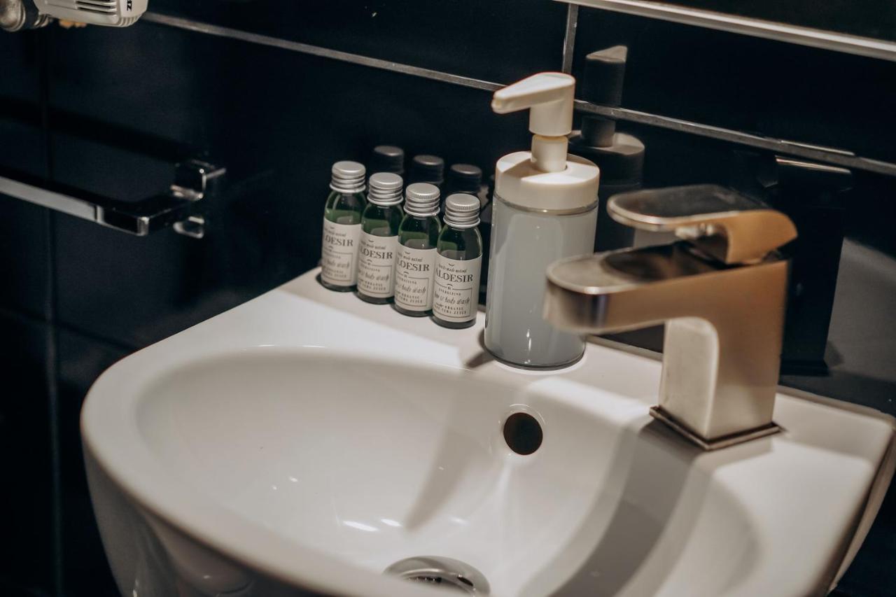 Redwood Hostel Λούμπλιν Εξωτερικό φωτογραφία