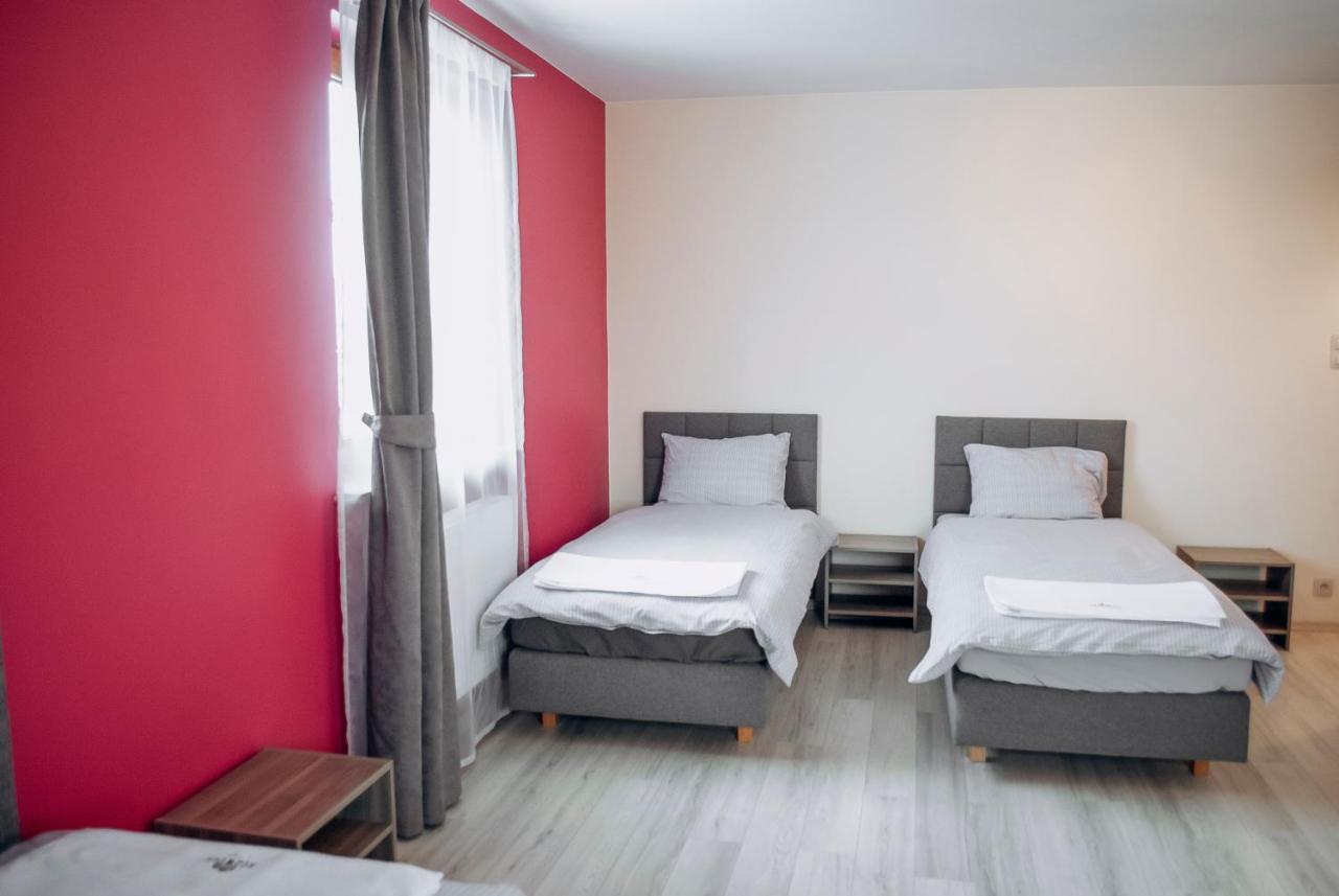 Redwood Hostel Λούμπλιν Εξωτερικό φωτογραφία