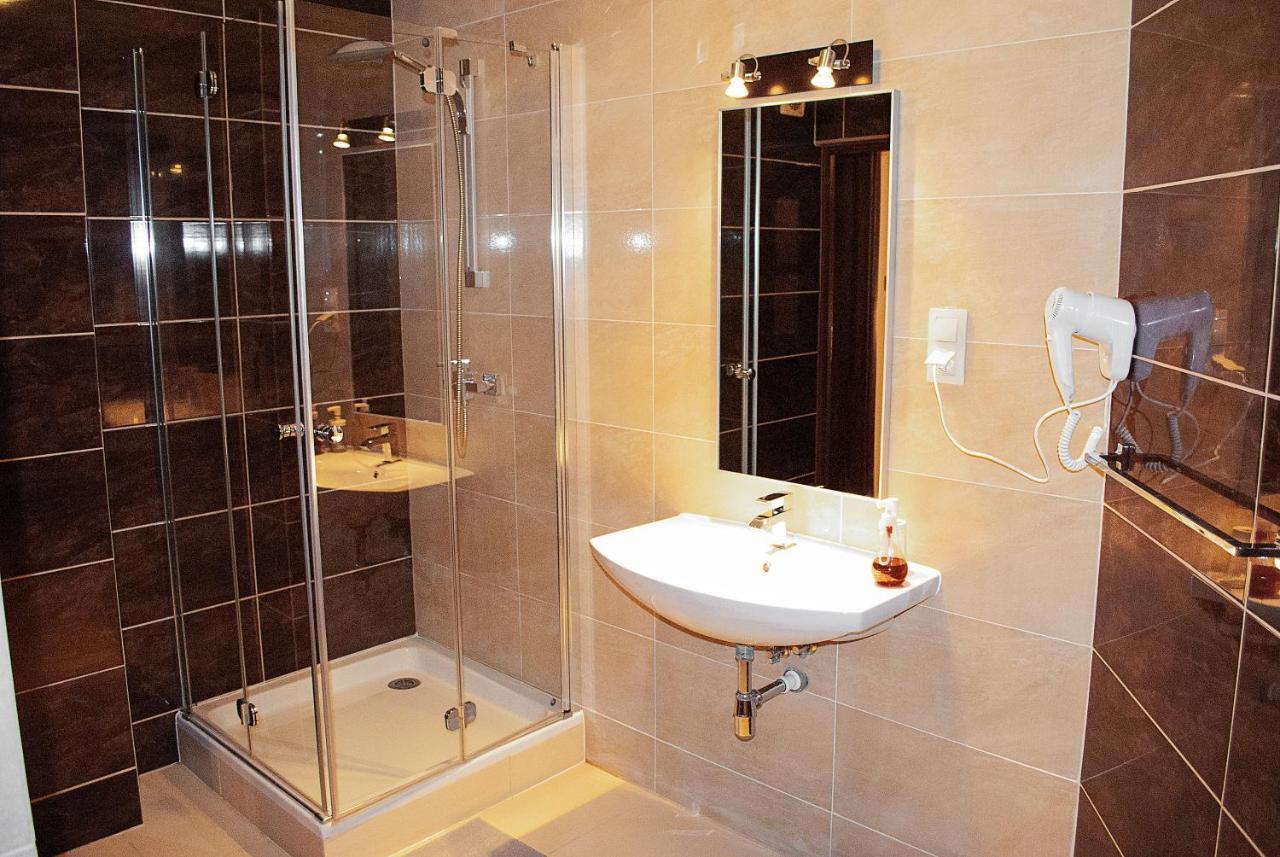 Redwood Hostel Λούμπλιν Εξωτερικό φωτογραφία
