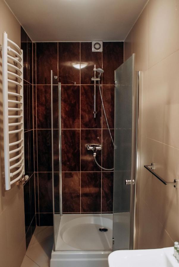 Redwood Hostel Λούμπλιν Εξωτερικό φωτογραφία